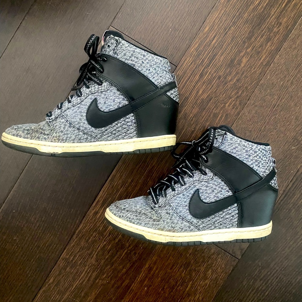 Nike High Tops | B&W Speckled